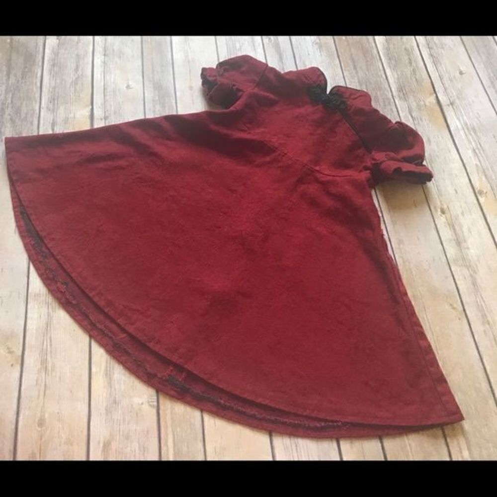 Girls Asian style dress with mandarin collar